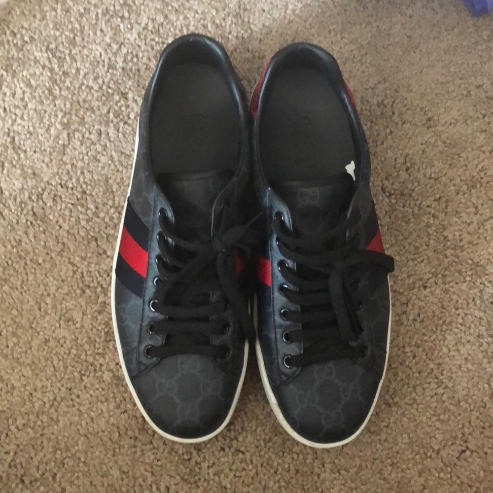 Gucci shoes